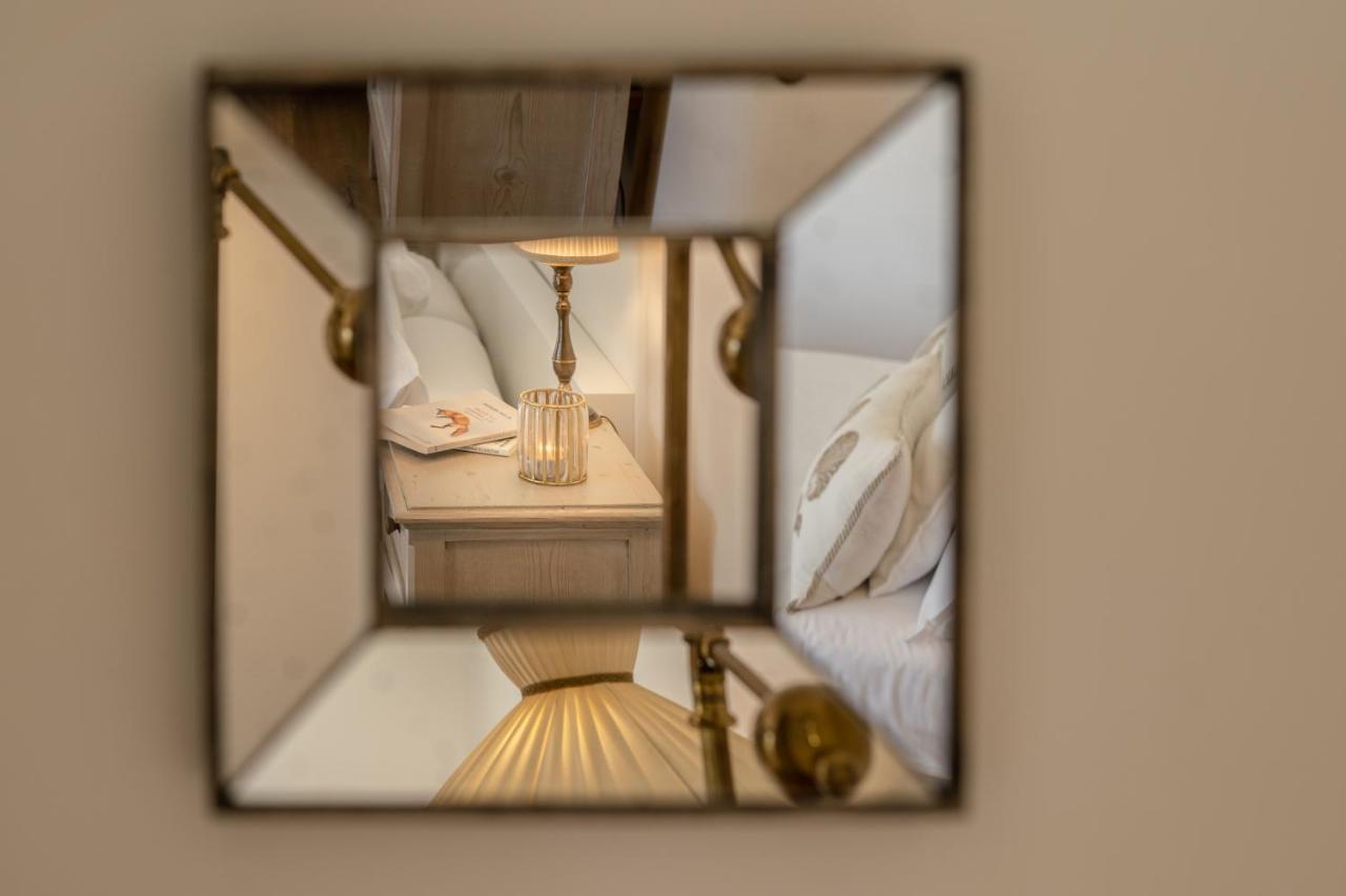 Casavostra - Ambience Suites Ostra Vetere Kültér fotó