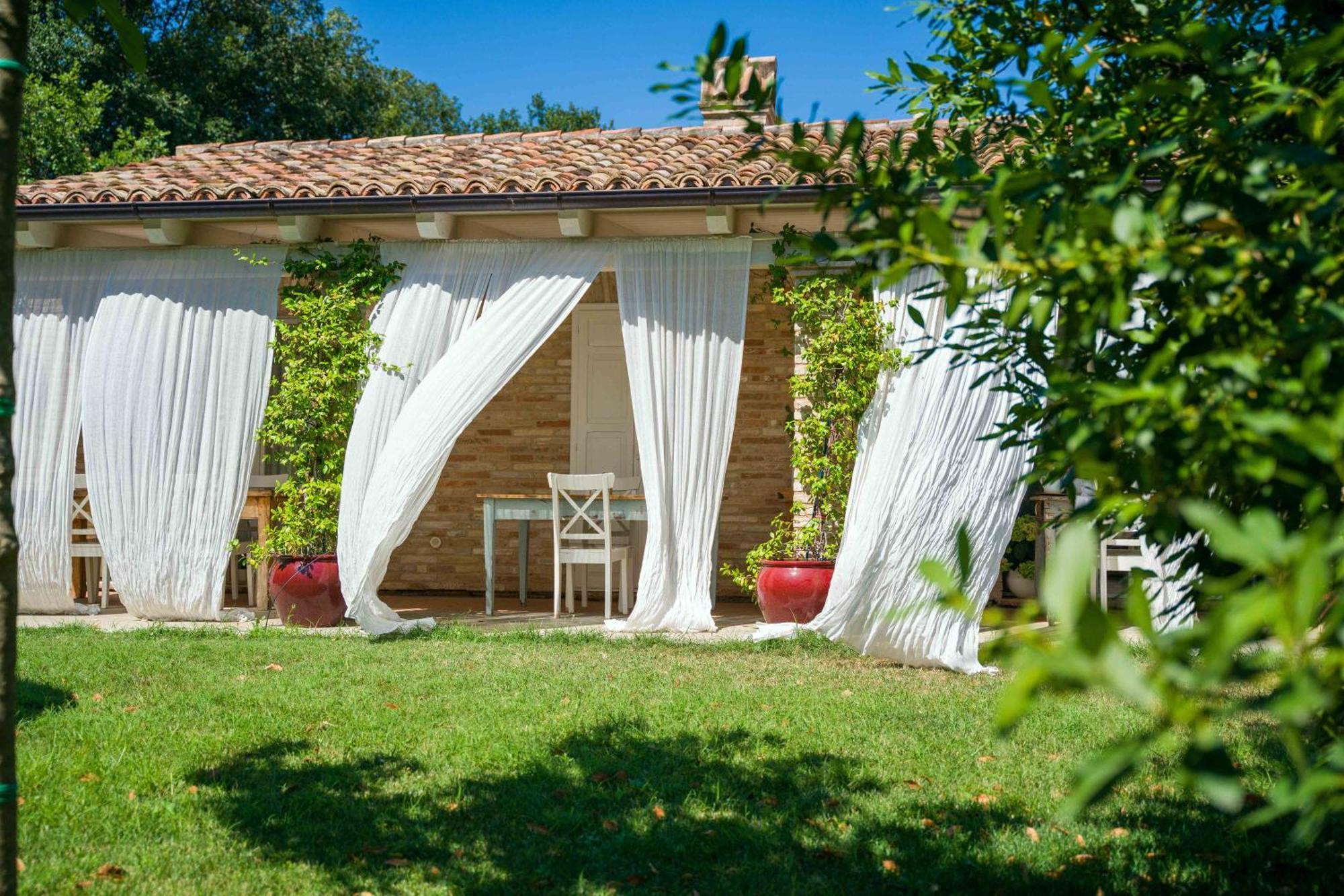 Casavostra - Ambience Suites Ostra Vetere Kültér fotó